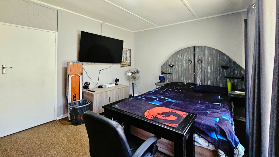 3 Bedroom Property for Sale in Noordhoek Free State